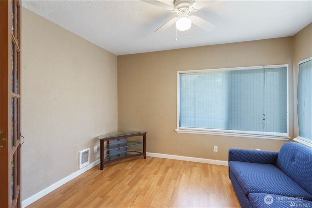 125 Hayes Place Southwest, Unit 1 & 2 Renton, WA 98057 - Photo 10 of 19 Gallery Image 10