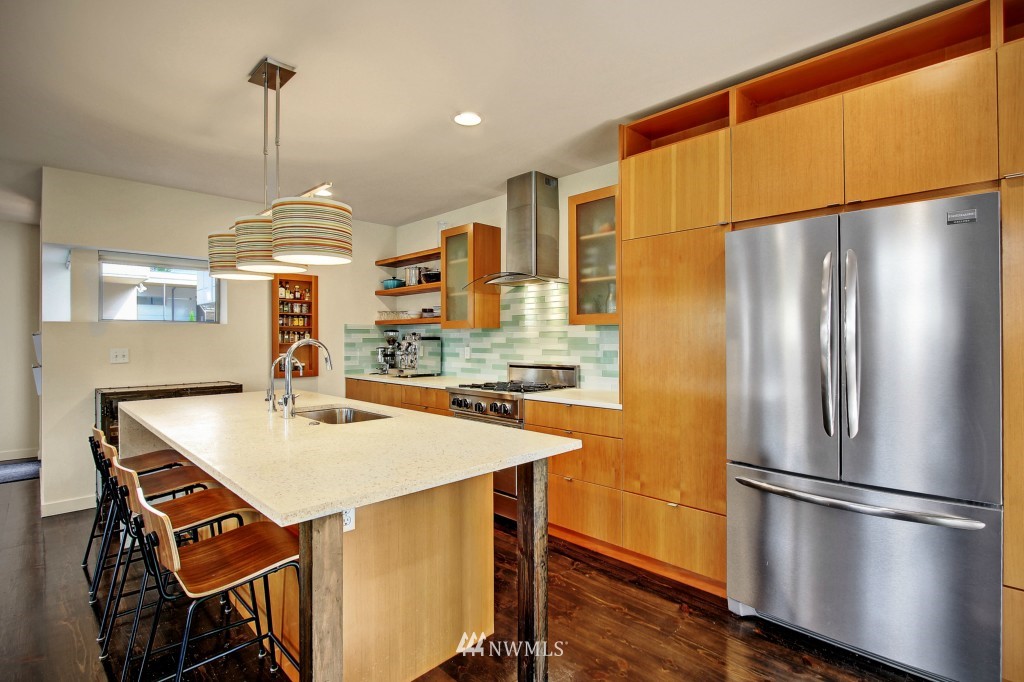 4525 Renton Avenue South Seattle, WA 98108 - Photo 4 of 12 Gallery Image 4