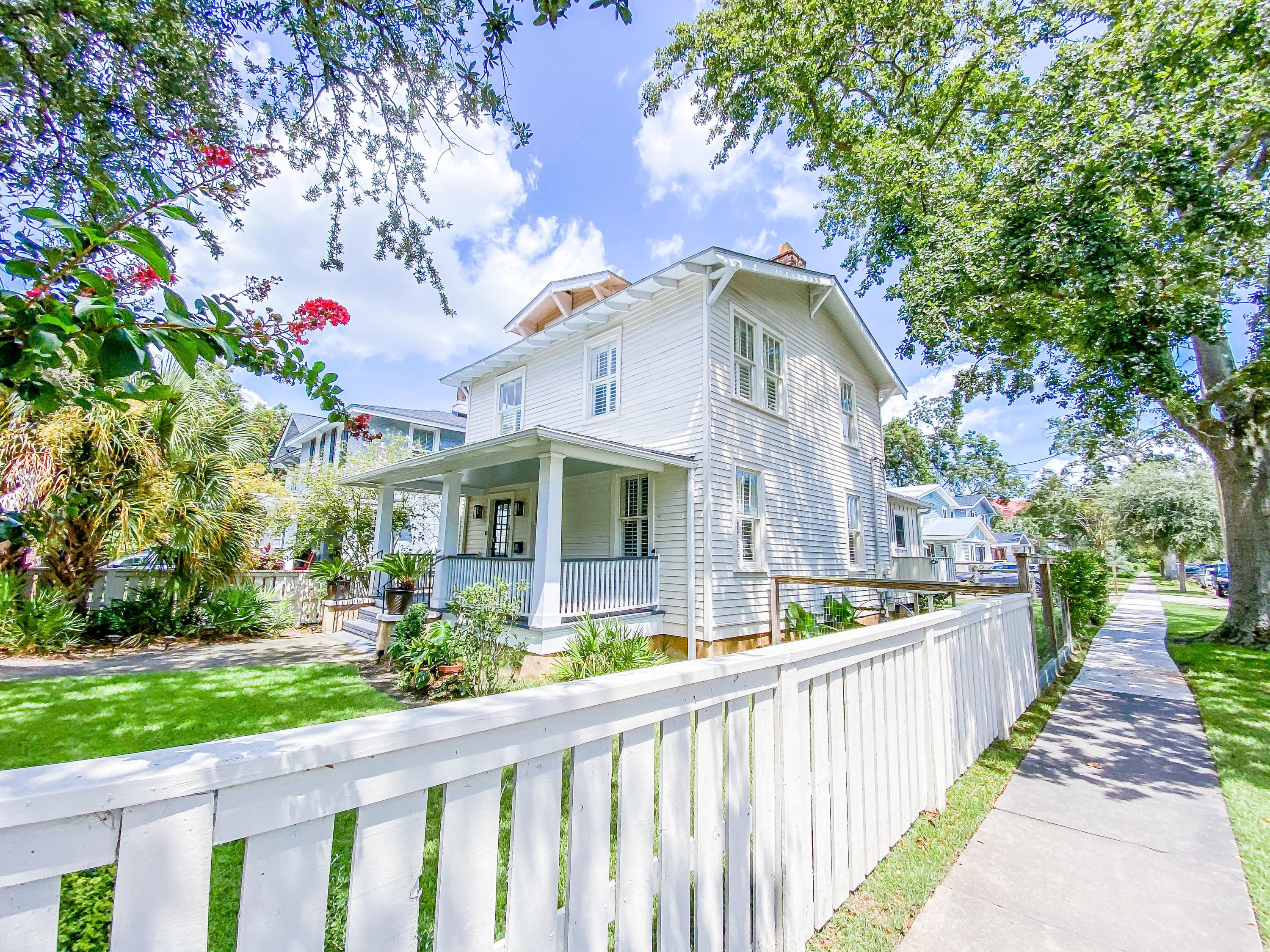 828 Rutledge Avenue Charleston, SC 29403 - Photo 1 of 48 IMG-7599