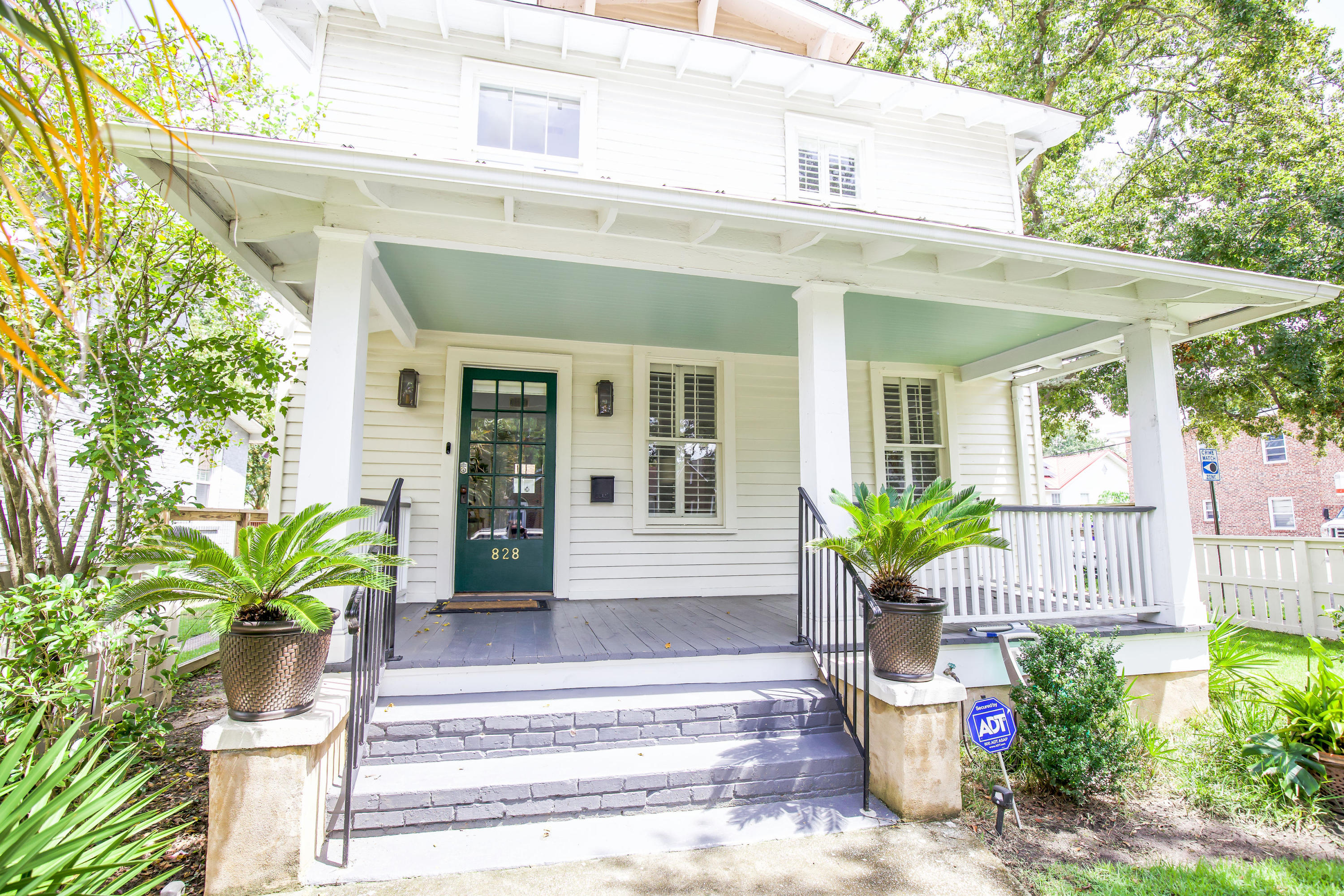 828 Rutledge Avenue Charleston, SC 29403 - Photo 3 of 48 0M0A9297