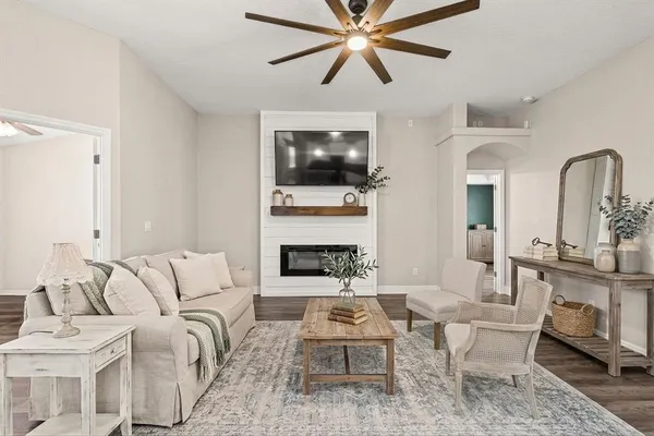 $649,900 | 11099 Yellow Hammer Avenue, Weeki Wachee, FL 34614