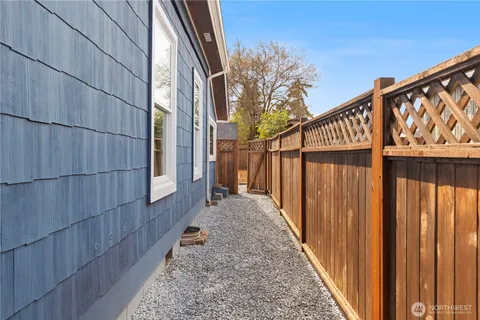 $625,000 | 8643 Wabash Avenue South, Seattle, WA 98118