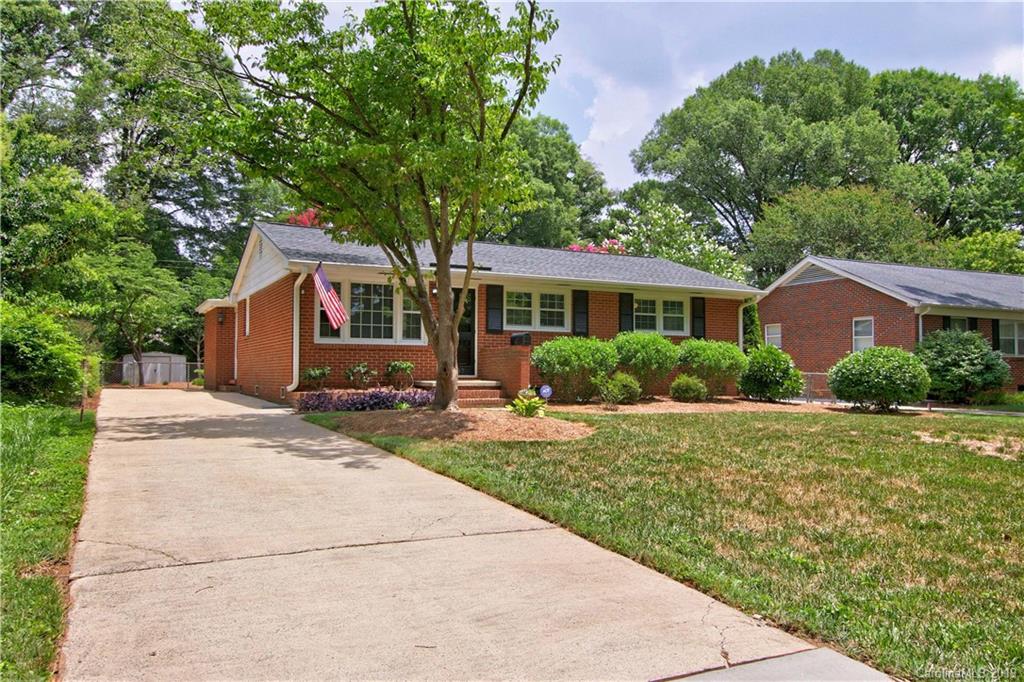 4137 Applegate Road Charlotte, NC 28209 - Photo 44 of 44 a view of a house with backyard and garden