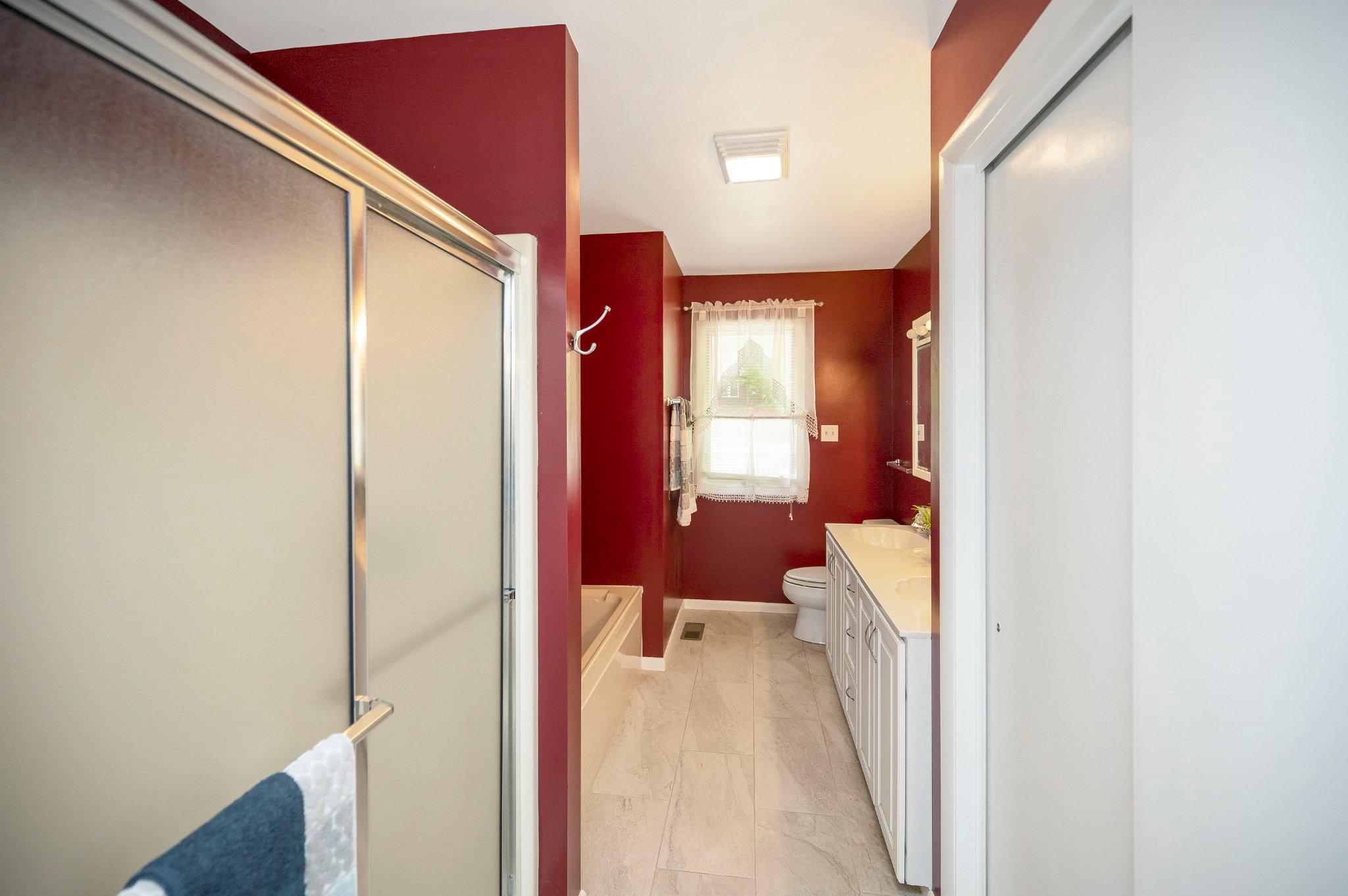 110 Federal Road Locust Grove, VA 22508 - Photo 32 of 77 a view of a bathroom