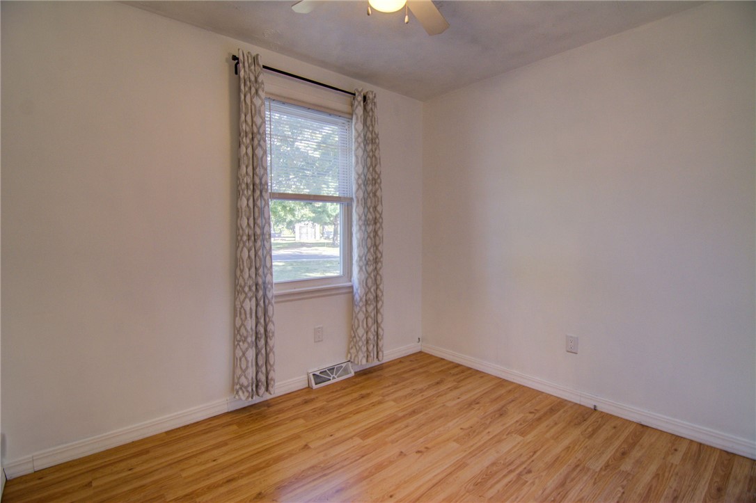 3467 Sullivan Drive Decatur, IL 62526 - Photo 14 of 21 Gallery Image 14