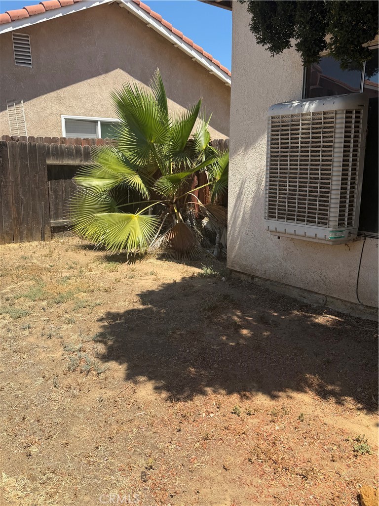 24677 Rugby Lane Moreno Valley, CA 92551 - Photo 42 of 43 Backyard