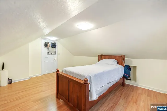 $3,600 | 236 Knickerbocker Road, Dumont, NJ 07628