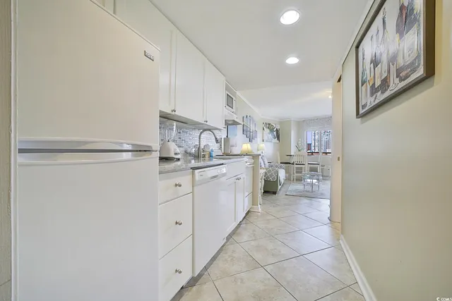 $145,000 | 2001 South Ocean Boulevard, Unit 421, Myrtle Beach, SC 29577