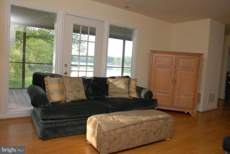 4508 Forest Point Road Harwood, MD 20776 - Photo 4 of 6 Living Room