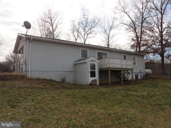 15 Downing Farm Road Front Royal, VA 22630 - Photo 2 of 30 Exterior (Rear)