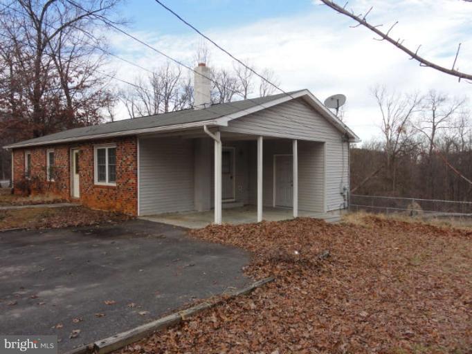 15 Downing Farm Road Front Royal, VA 22630 - Photo 3 of 30 Exterior (General)
