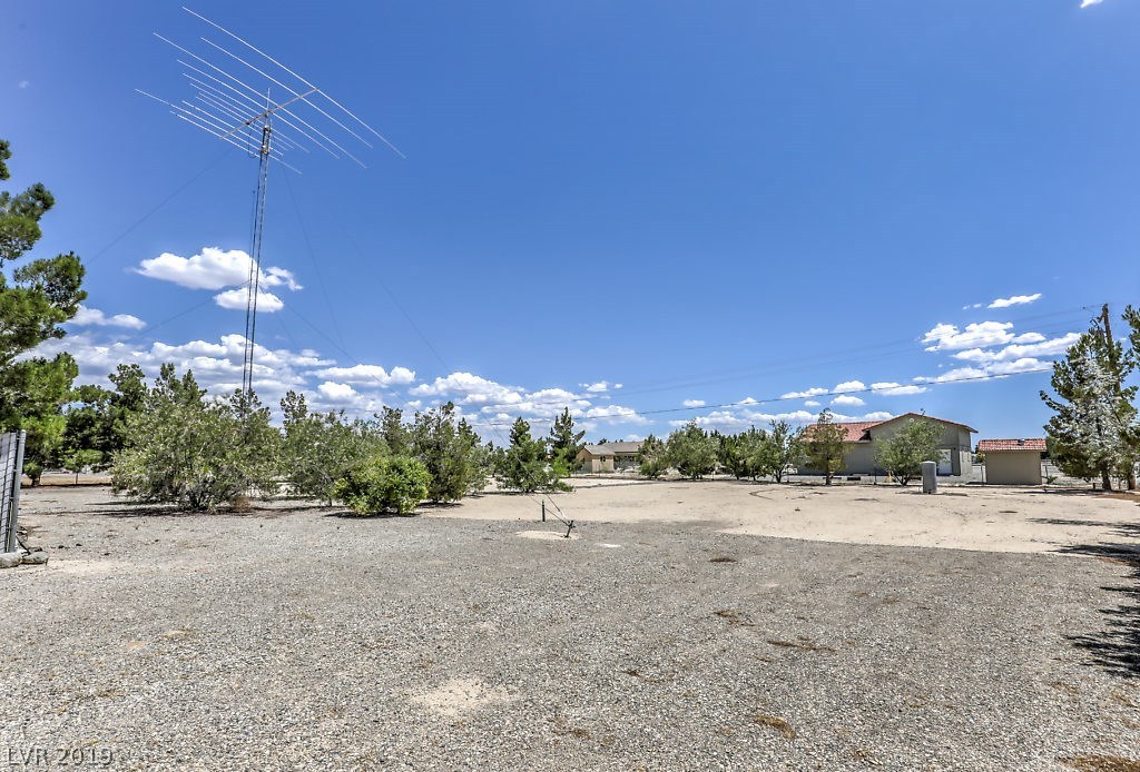 711 West Simkins Road Pahrump, NV 89060 - Photo 47 of 50 Gallery Image 47