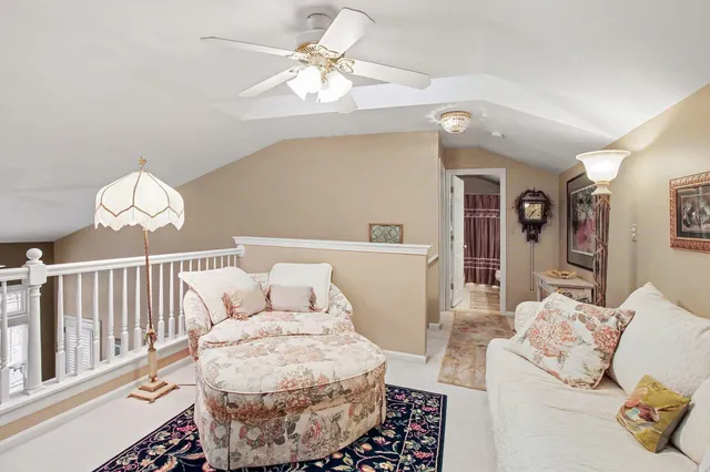 $425,000 | 306 Pineknoll Court, Brighton, MI 48116