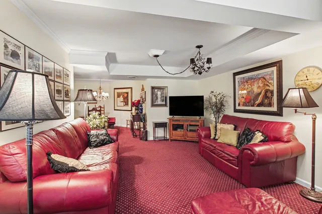 $425,000 | 306 Pineknoll Court, Brighton, MI 48116