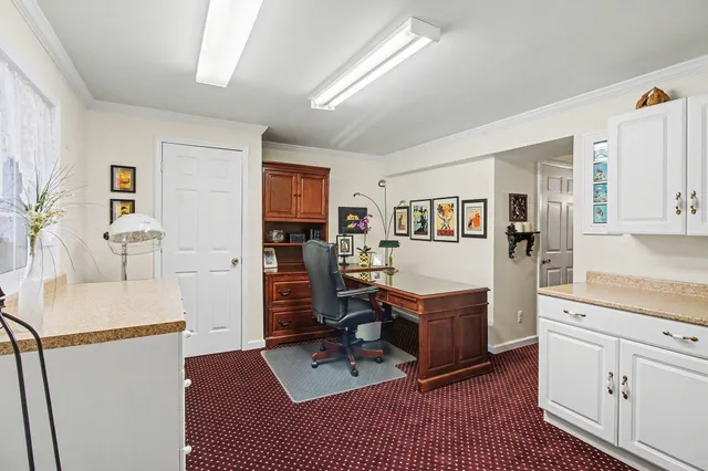 $425,000 | 306 Pineknoll Court, Brighton, MI 48116