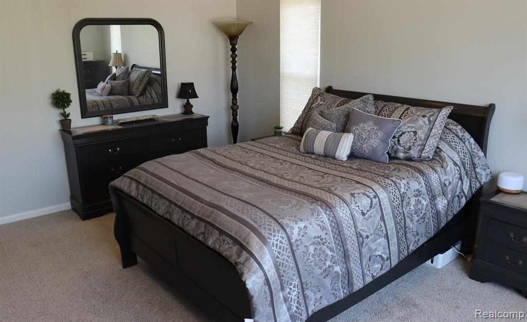 41567 Glade Road Canton, MI 48187 - Photo 15 of 25