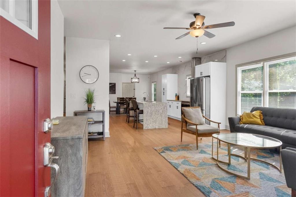 1182 Merrill Avenue Southwest Atlanta, GA 30310 - Photo 4 of 28