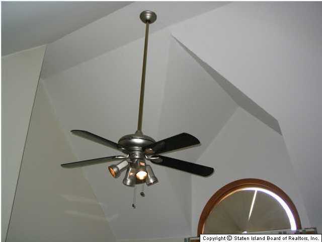 689 Annadale Road Staten Island, NY 10312 - Photo 4 of 4 Additional Photo