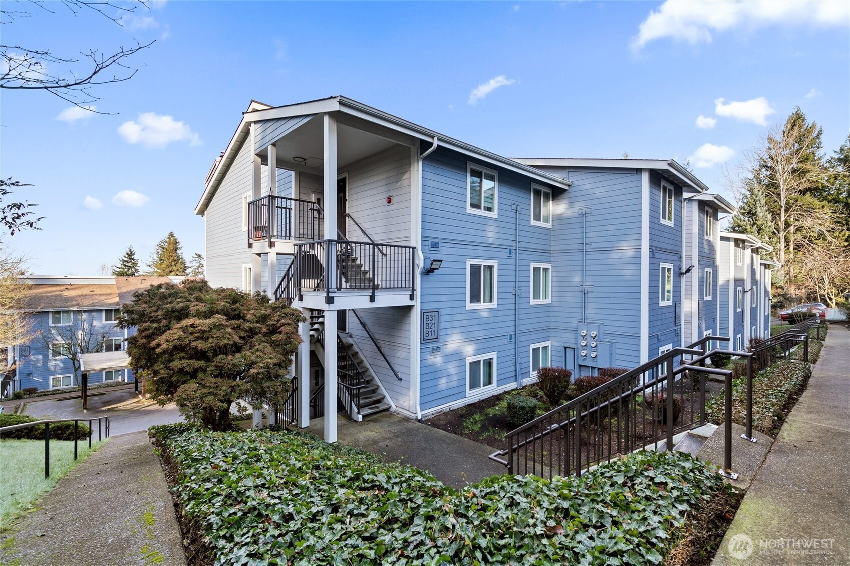 2511 South 248th Street, Unit B21 Kent, WA 98032 - Photo 1 of 30