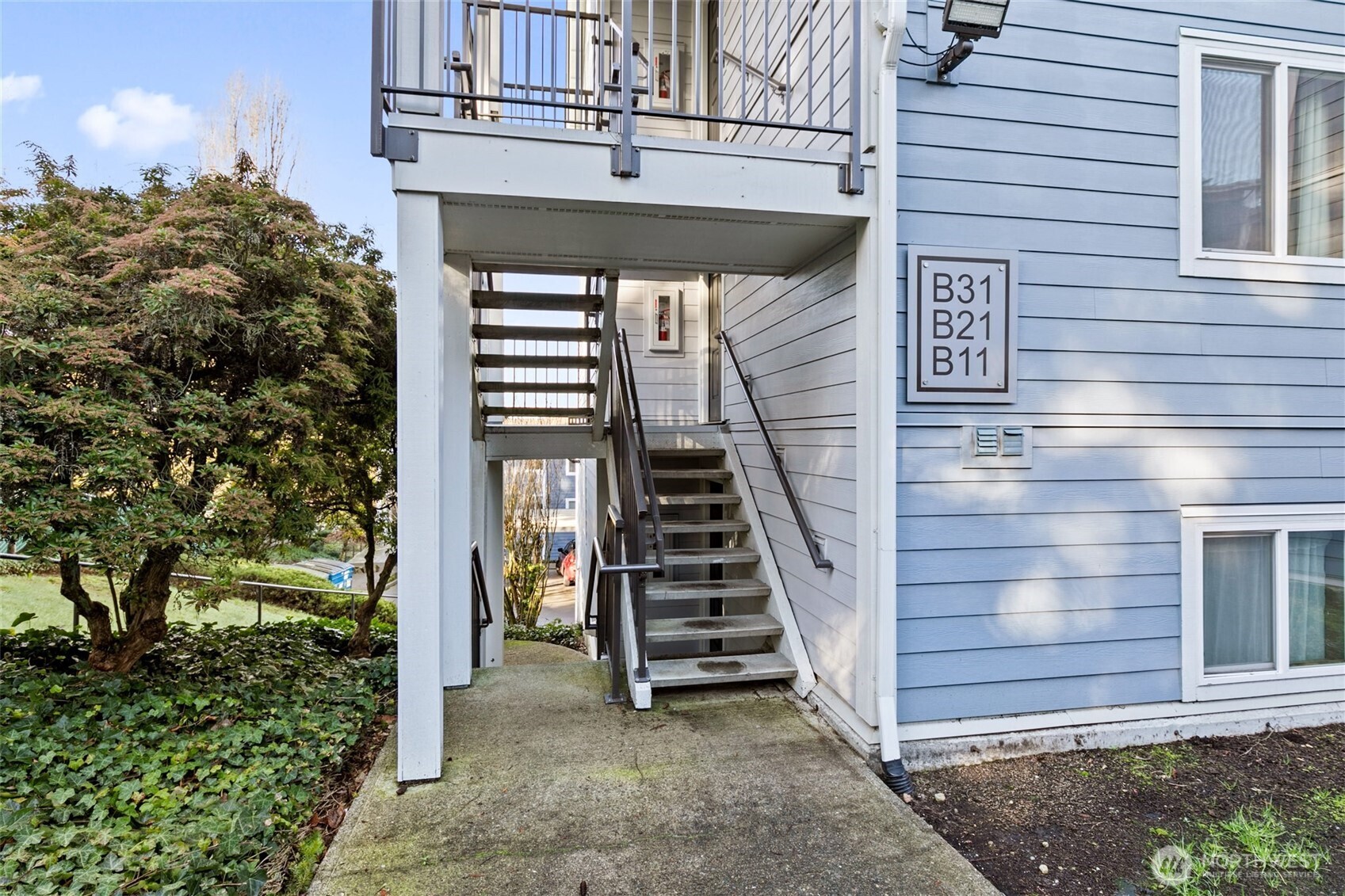 2511 South 248th Street, Unit B21 Kent, WA 98032 - Photo 2 of 30