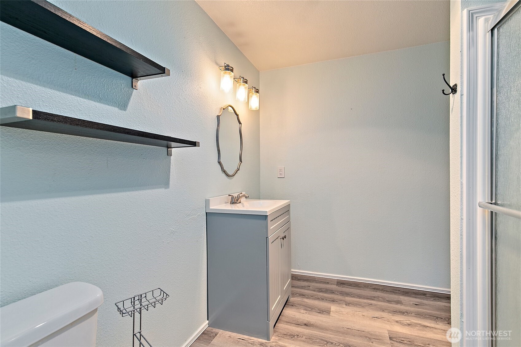 2511 South 248th Street, Unit B21 Kent, WA 98032 - Photo 21 of 30