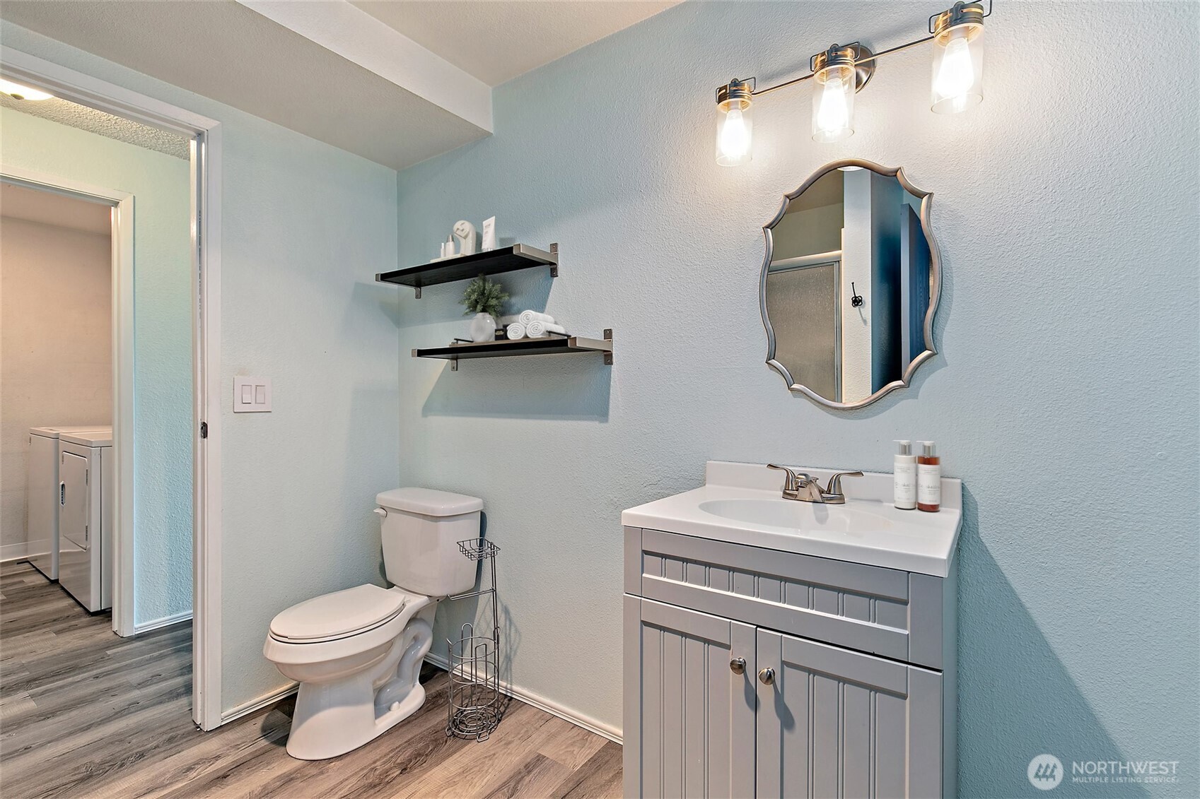 2511 South 248th Street, Unit B21 Kent, WA 98032 - Photo 22 of 30