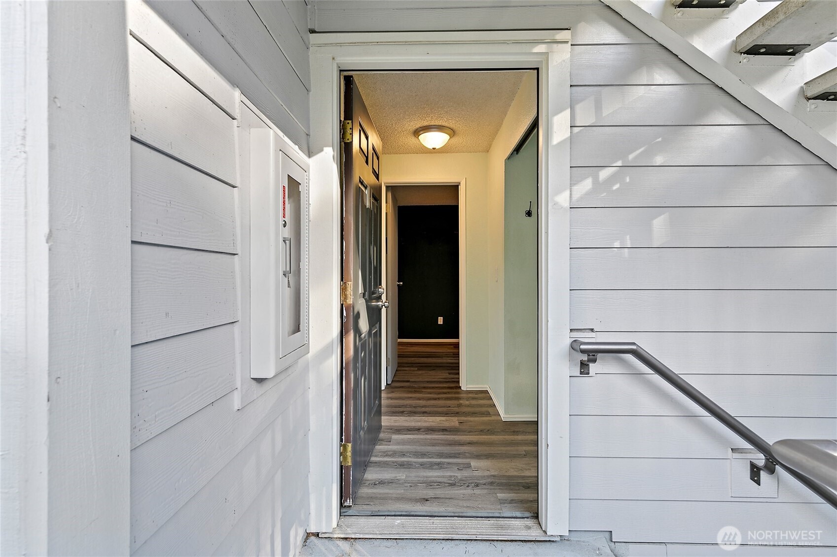 2511 South 248th Street, Unit B21 Kent, WA 98032 - Photo 3 of 30