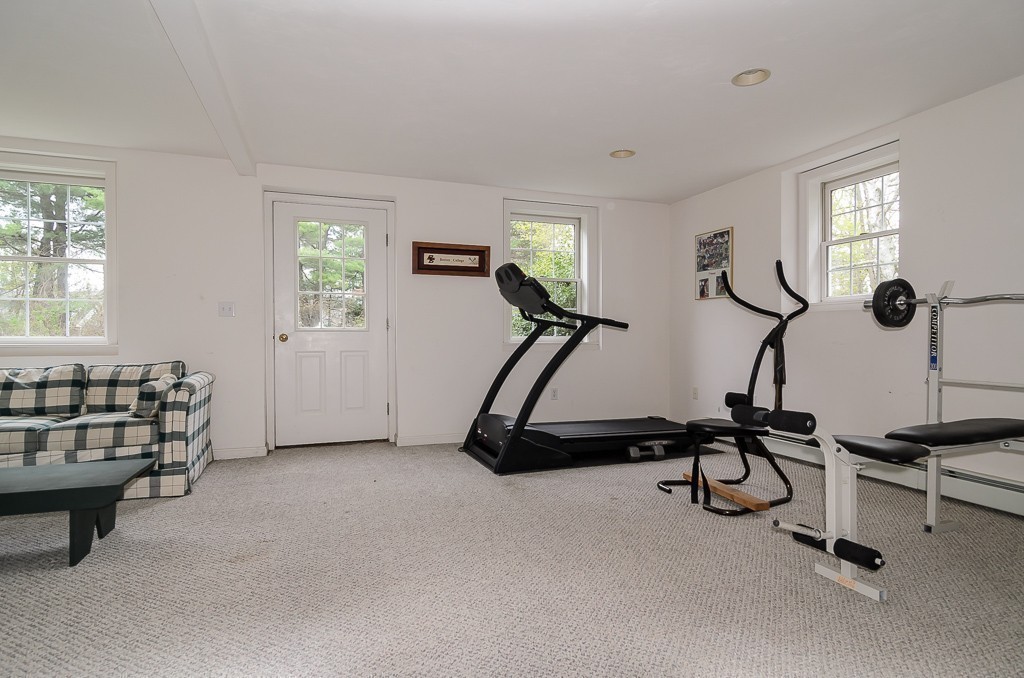 78 Fieldstone Road Westwood, MA 02090 - Photo 17 of 18 Gallery Image 17