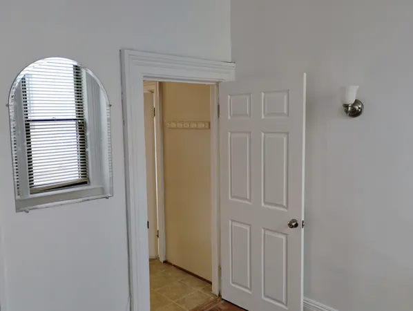 $2,650 | 903 Ridge Road, Unit 2, Wilmette, IL 60091