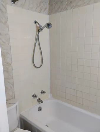 $2,650 | 903 Ridge Road, Unit 2, Wilmette, IL 60091