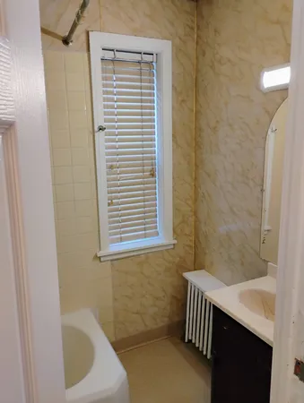 $2,650 | 903 Ridge Road, Unit 2, Wilmette, IL 60091