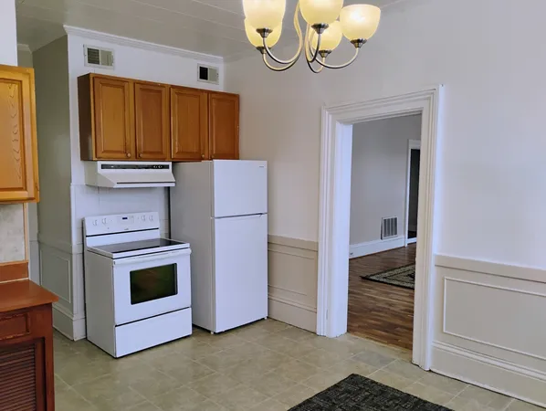 $2,650 | 903 Ridge Road, Unit 2, Wilmette, IL 60091