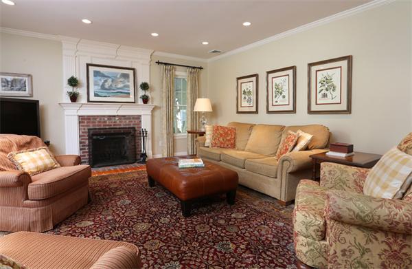 48 Elmwood Road Needham, MA 02492 - Photo 6 of 20