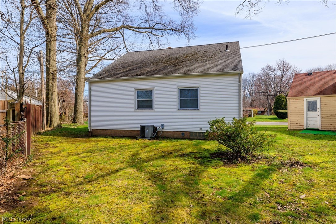 948 South Green Road Cleveland, OH 44121 - Photo 22 of 22 Gallery Image 22