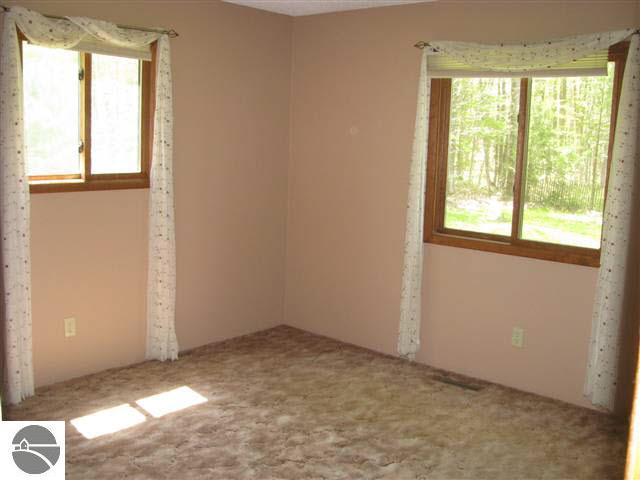 1780 South Poor Farm Road Mikado, MI 48745 - Photo 8 of 12 1753251-7.JPG