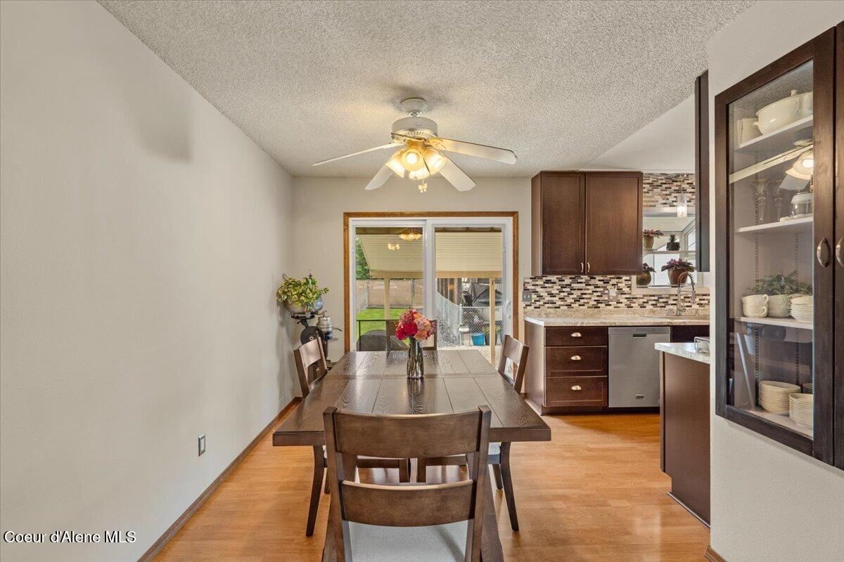 9675 North Valley Way Hayden, ID 83835 - Photo 10 of 50 11-Dining Room