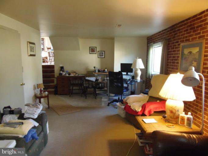 617 Pin Oak Road Severna Park, MD 21146 - Photo 16 of 25 Family Room