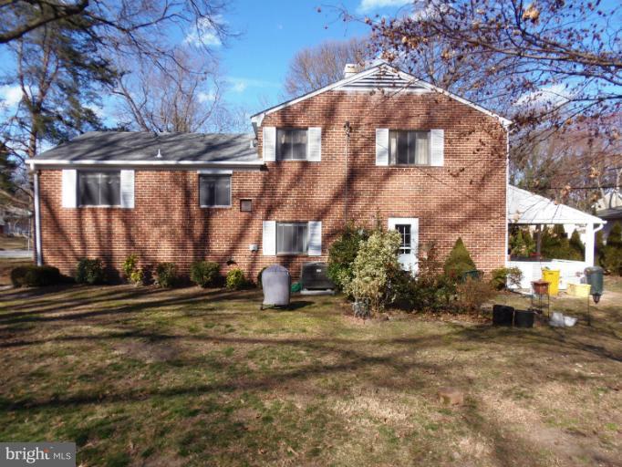 617 Pin Oak Road Severna Park, MD 21146 - Photo 22 of 25 Exterior (Rear)