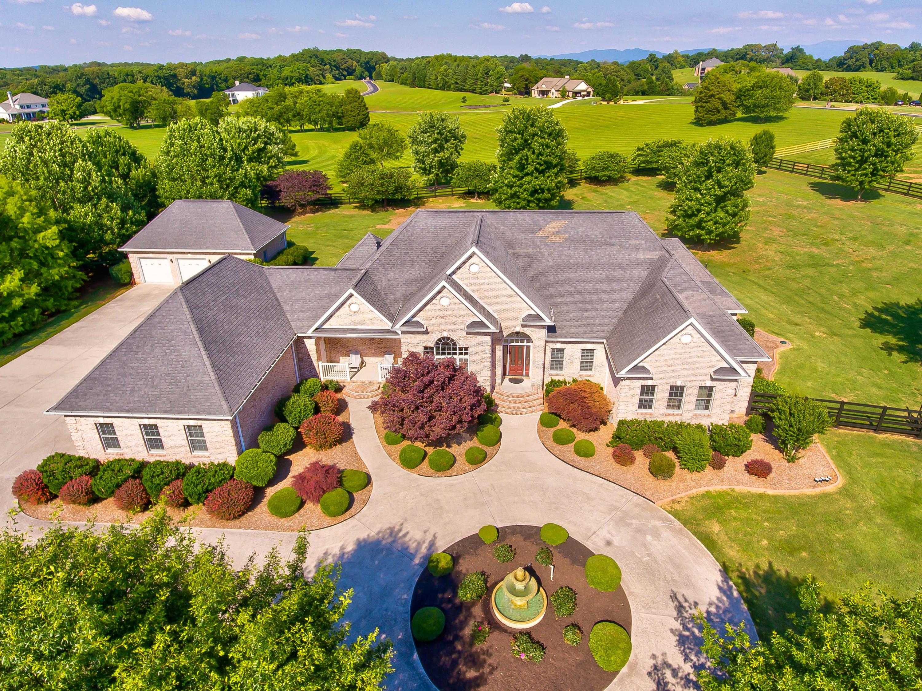235 Thunder Road Vonore, TN 37885 - Photo 1 of 40 235 Thunder Rd