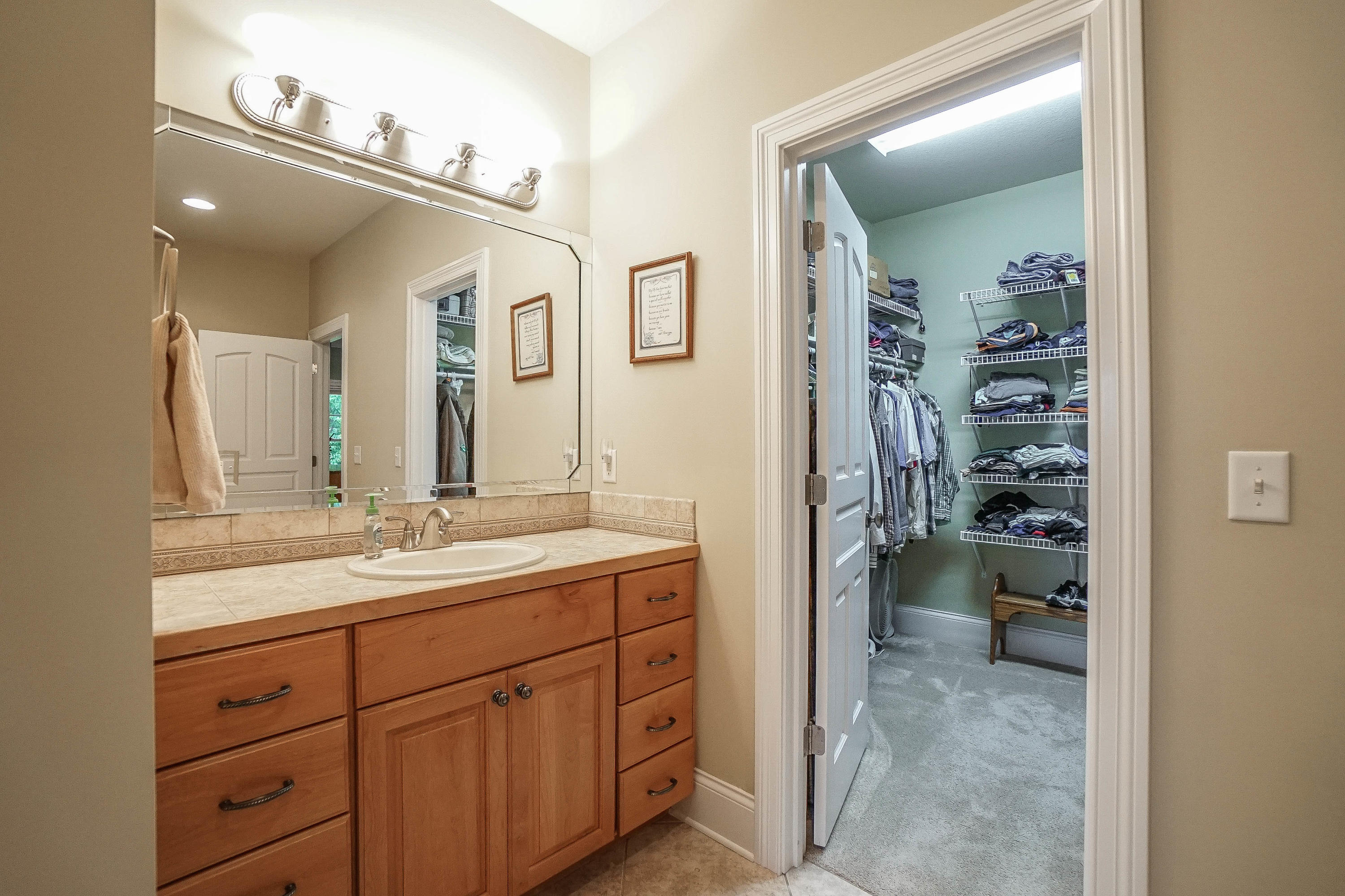 235 Thunder Road Vonore, TN 37885 - Photo 33 of 40 Master Bathroom 2