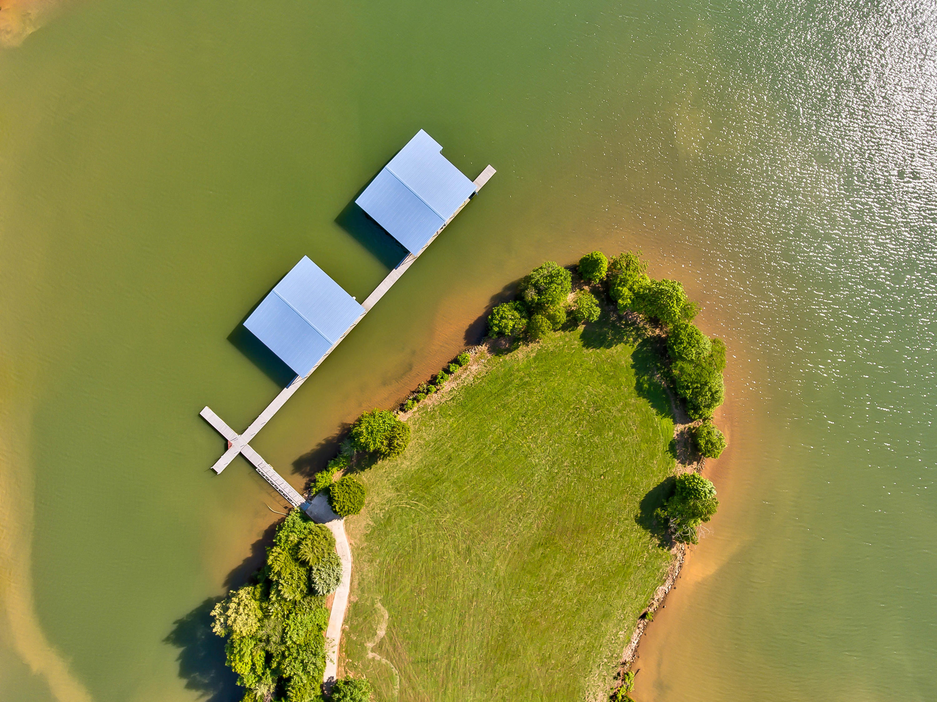 235 Thunder Road Vonore, TN 37885 - Photo 7 of 40 Lake access and Covered Boat Slips
