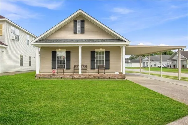 $218,000 | 4309 Lemans Drive, Marrero, LA 70072