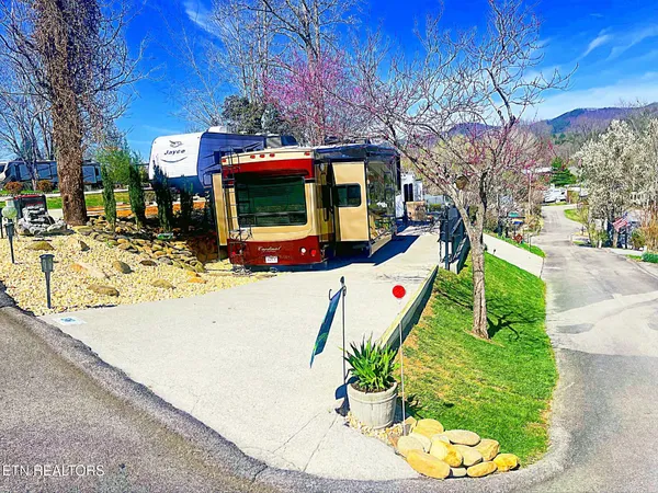 $179,000 | Lot 68 Highway 73 Townsend Tn 37882, Townsend, TN 37882