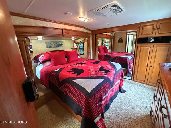 $179,000 | Lot 68 Highway 73 Townsend Tn 37882, Townsend, TN 37882