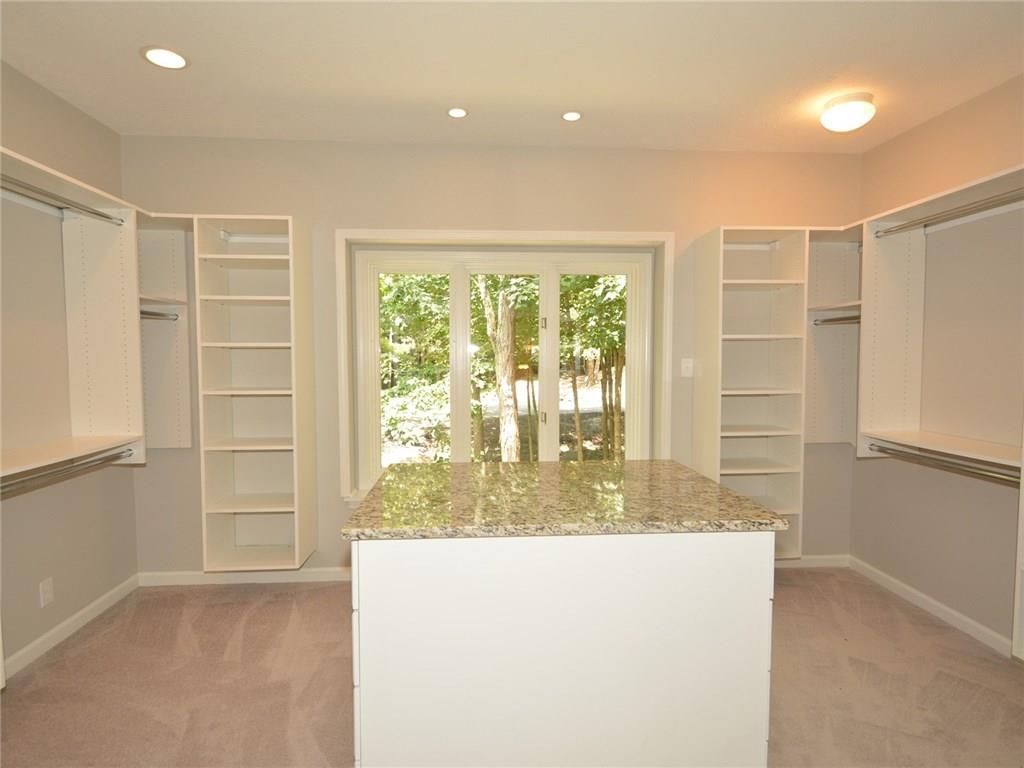 10863 Cedar Ridge Lane Indianapolis, IN 46278 - Photo 10 of 24 Gallery Image 10