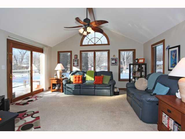 14320 Oak Ridge Road Carmel, IN 46032 - Photo 8 of 12 Gallery Image 8