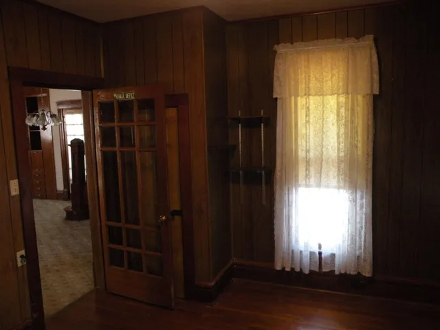 $87,500 | 223 Plum Street, Moline, KS 67353