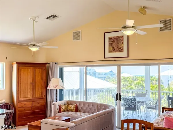 $1,300,000 | 4510 Oyster Shell Drive, Captiva, FL 33924