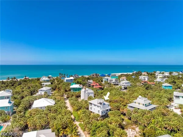 $1,300,000 | 4510 Oyster Shell Drive, Captiva, FL 33924