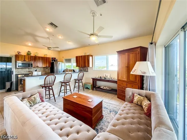 $1,300,000 | 4510 Oyster Shell Drive, Captiva, FL 33924